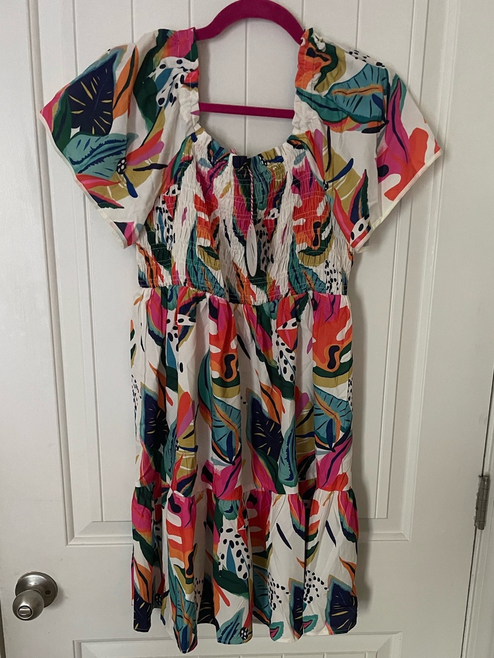 NWT Umgee White Multi Tropical Print Smocked Midi Dress